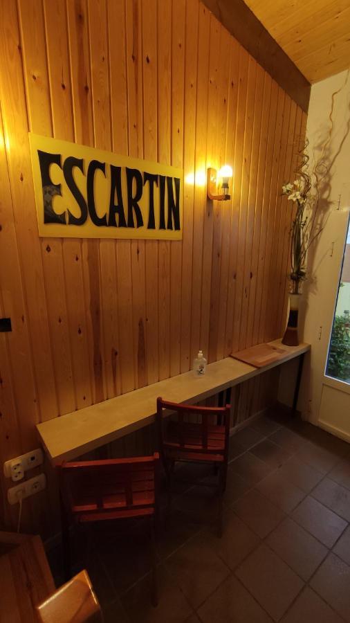 Hostal Escartín Sabiñánigo Exterior foto